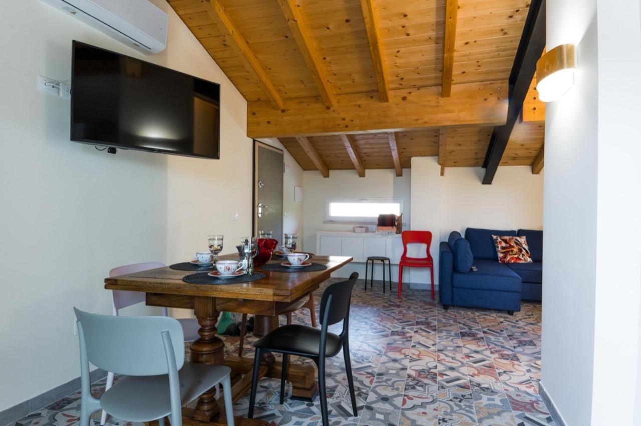 פרוג'ה Villa Silvana - Apt Giulia & Michela With Terrace & Parking מראה חיצוני תמונה
