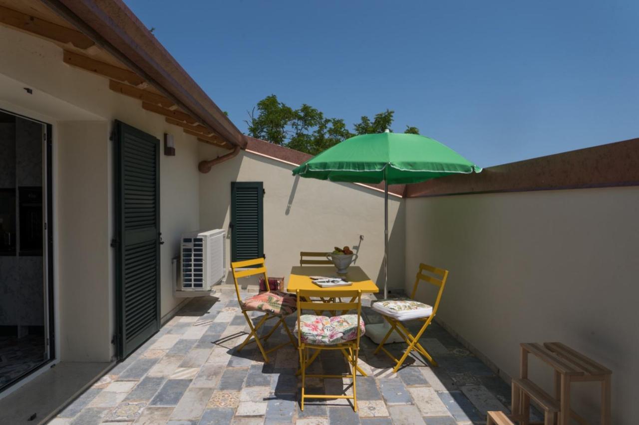 פרוג'ה Villa Silvana - Apt Giulia & Michela With Terrace & Parking מראה חיצוני תמונה